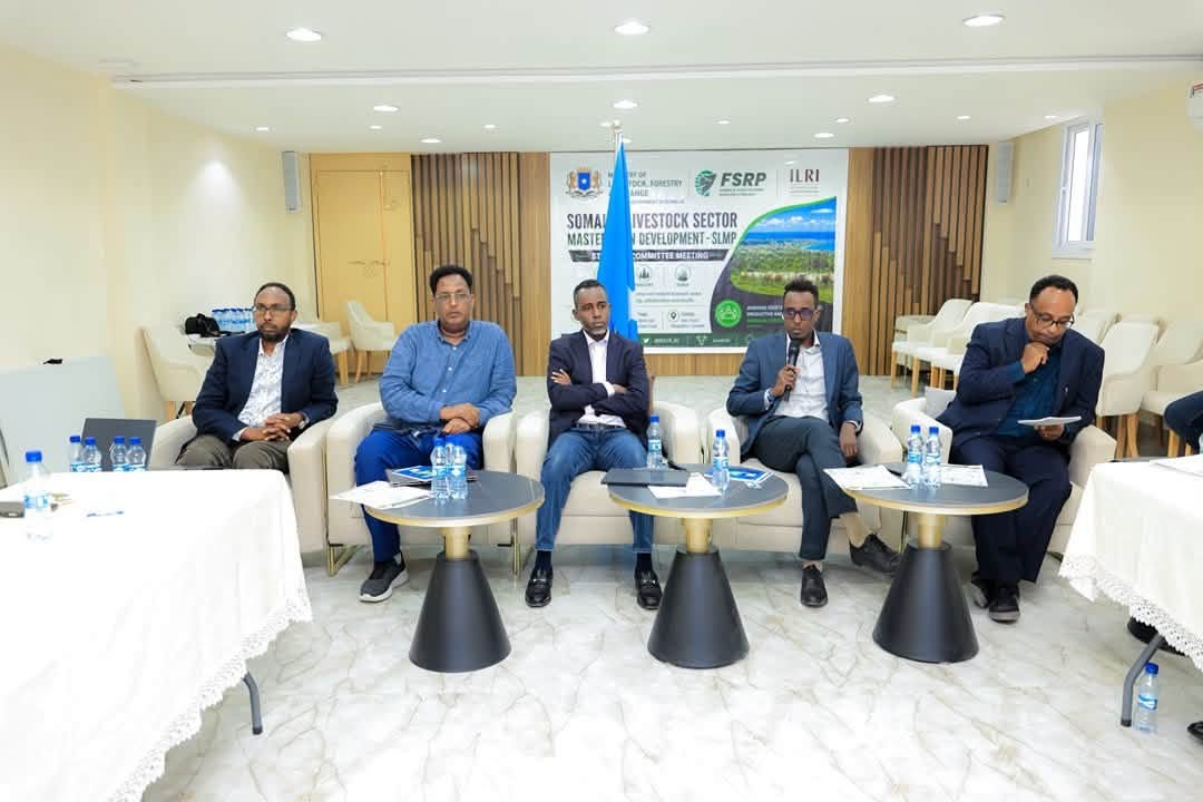 Wasaaradda Xanaanada Xoolaha, Dhirta iyo Daaqa ee DFS oo Muqdisho ku qabatay kulankii ugu horreeyay ee Steering Committee ee Somalia Livestock Master Plan (SLMP)